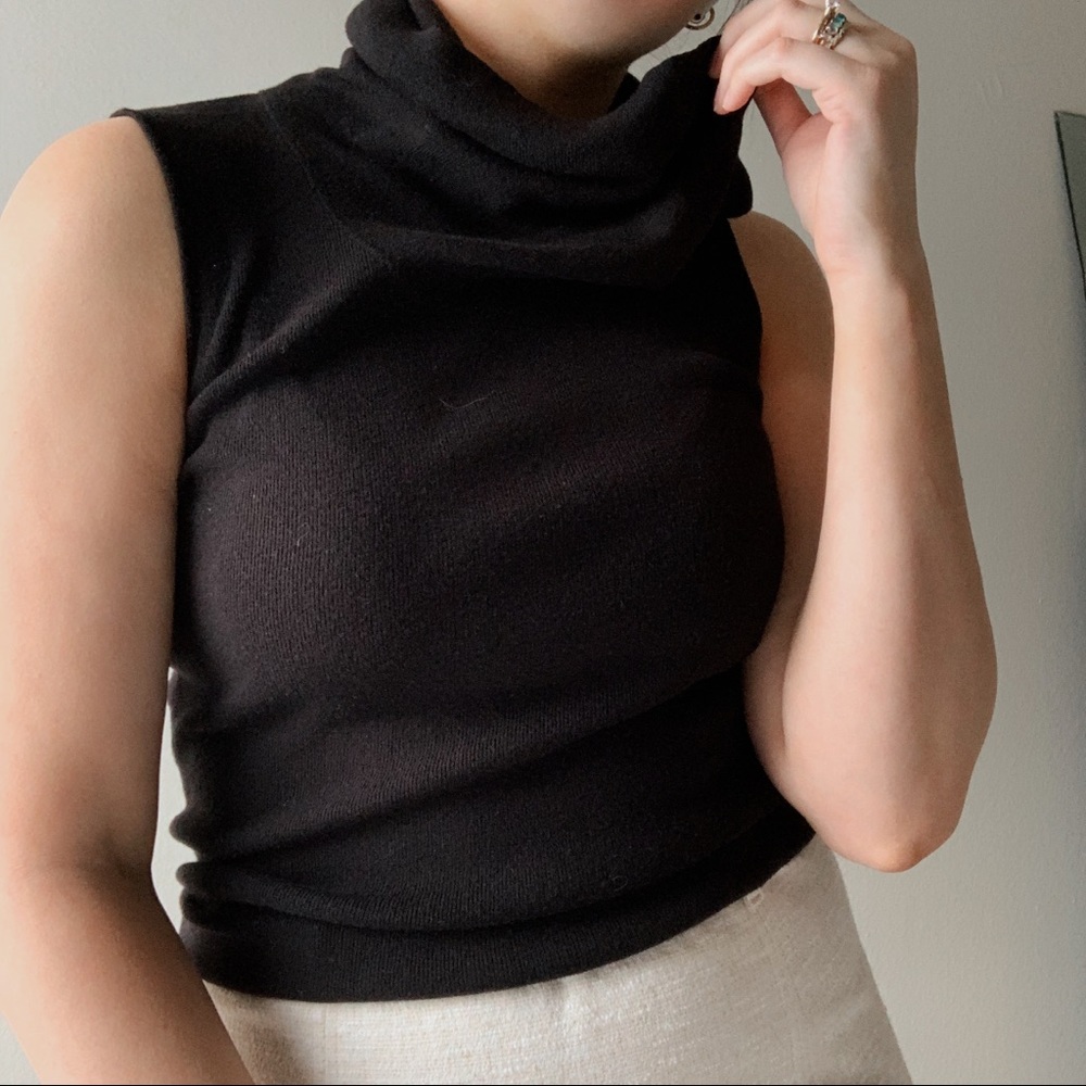 Black Sleeveless Turtleneck